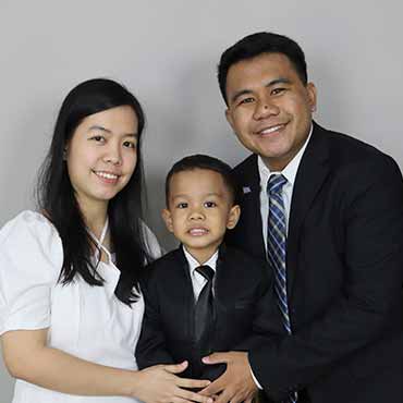 photo of The Faigmanes